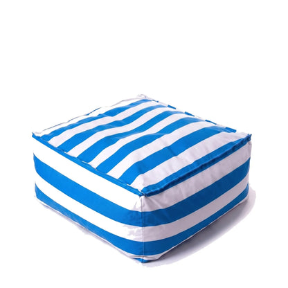 Pufa Stripe Maxi w pasy biało-niebieskie, podnóżek i siedzisko z tkaniny wodoodpornej, 70 x 70 x 38 cm